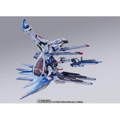 ロボット L BUILD FREEDOMGUNDAM SPARKLEVer Metal Build Freedom Gundam Concept 2 – Snow Sparkle Ver (Tamashii